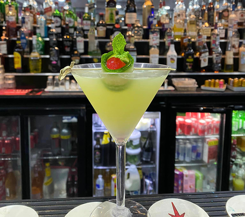 Cocktail Drinks at De Lounge – Restaurant & Cocktail Bar