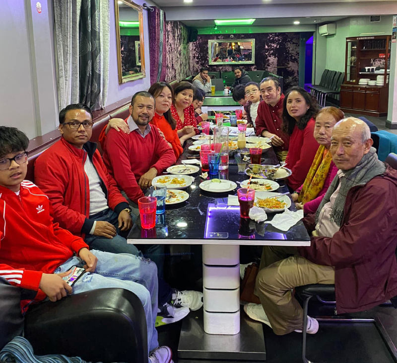 Dine In at De Lounge – Restaurant & Cocktail Bar